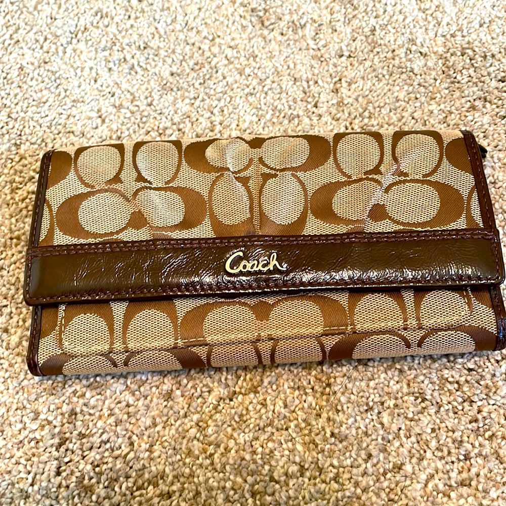 Coach wallet